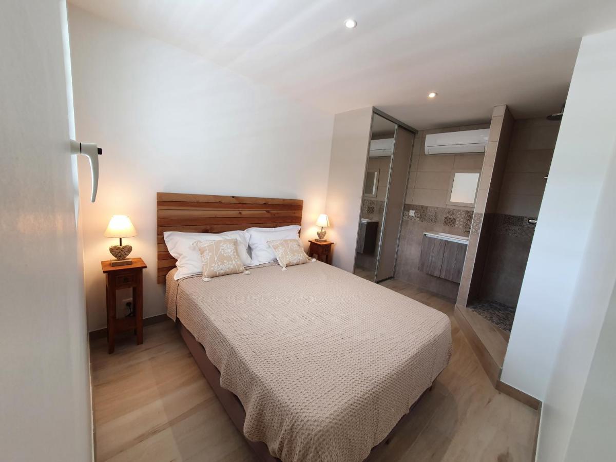 Pinel Superbe Appartement En Residence Vue Mer Куль-де-Сак Экстерьер фото
