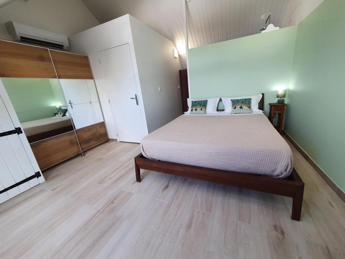 Pinel Superbe Appartement En Residence Vue Mer Куль-де-Сак Экстерьер фото